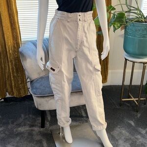 BDG Beige Relaxed Skate Jeans Waistband Detail